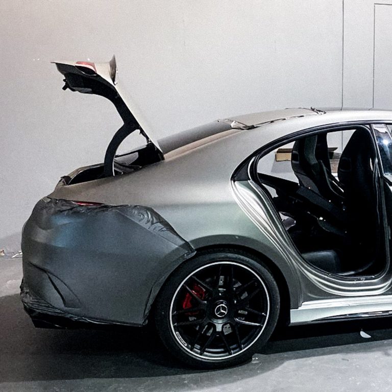 Wrapping of luxury vehicle